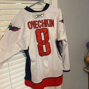 🚨Repost of Last Offer🚨Reebok NHL Capitals Ovechkin Jersey